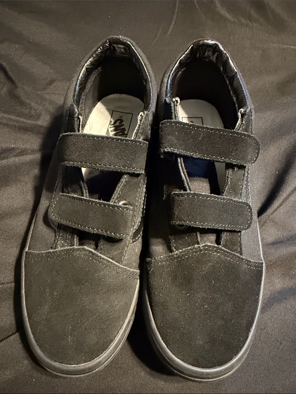Vans Kids Old Skool V - Black/Black Shoes - Velcro Loop Closure